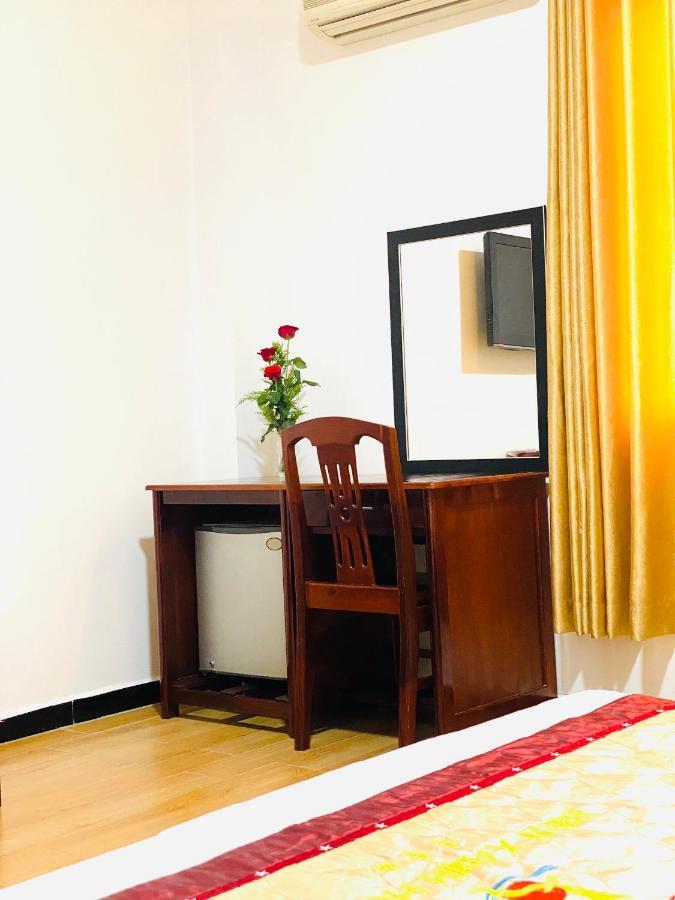 Bien Xanh Hotel Duong Dong Exterior foto