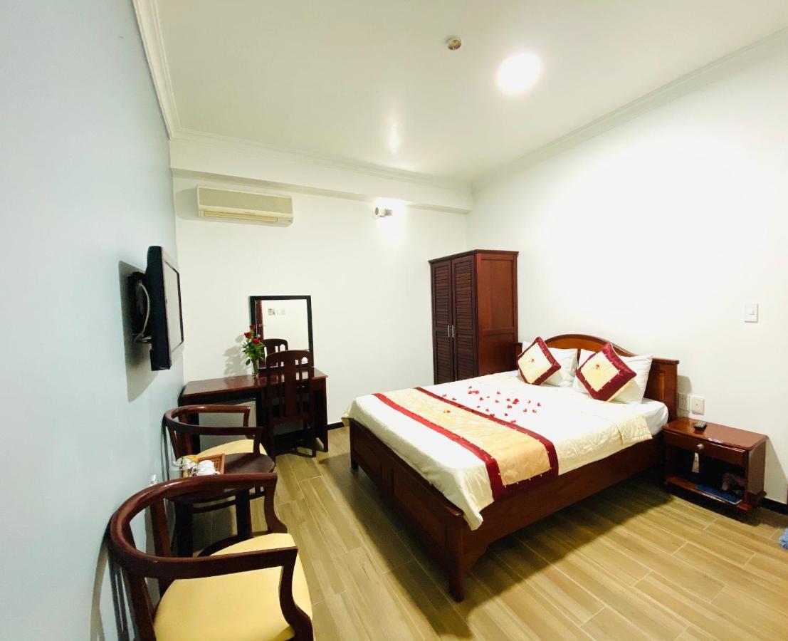 Bien Xanh Hotel Duong Dong Exterior foto